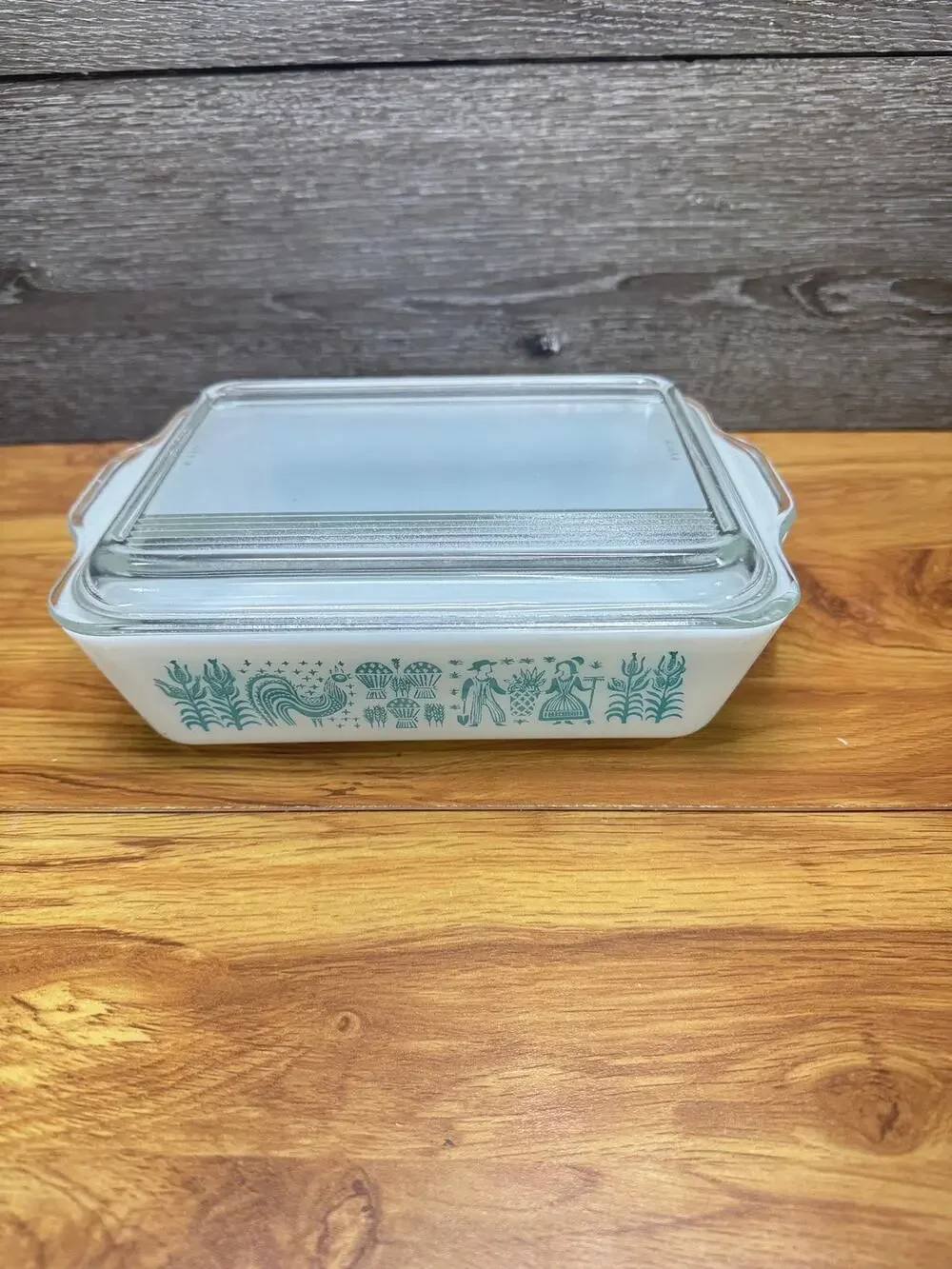 Pyrex Amish Butterprint refrigerator Dish #503 With Lid 1.5 Qt